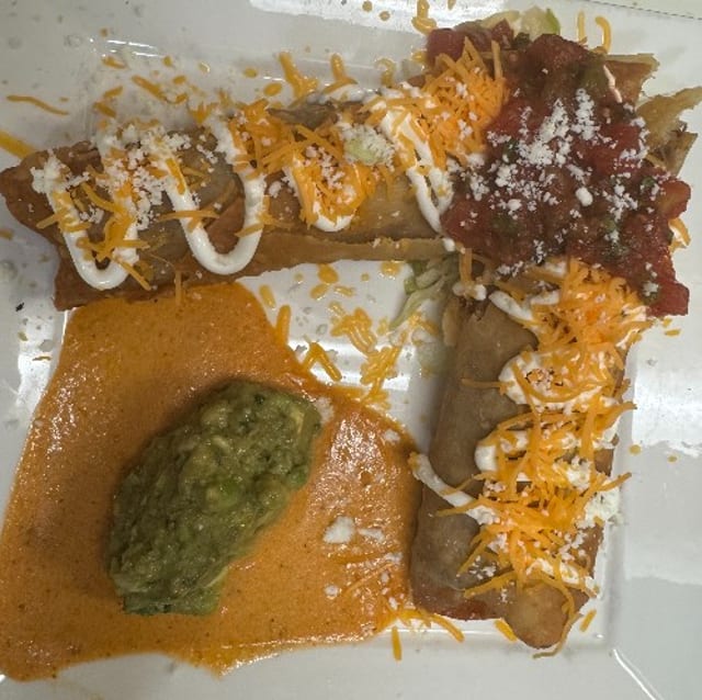 Flautas.